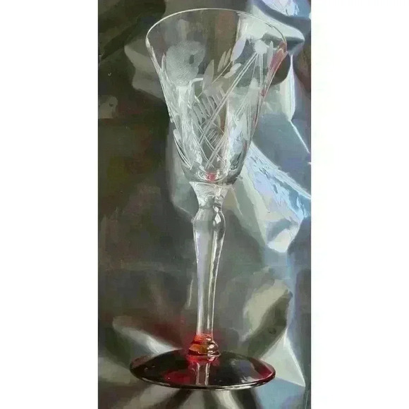 Set of 4-Etched Ruby Based Cordials - Picture 4 of 5